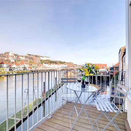 3 Bed In Oc-w120 Apartamento *