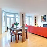 3 Bed In Oc-w120 Apartmán